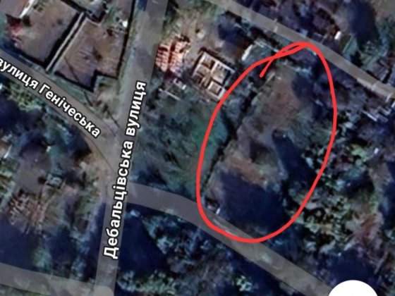 Земельна ділянка з будиночком. Чернівці