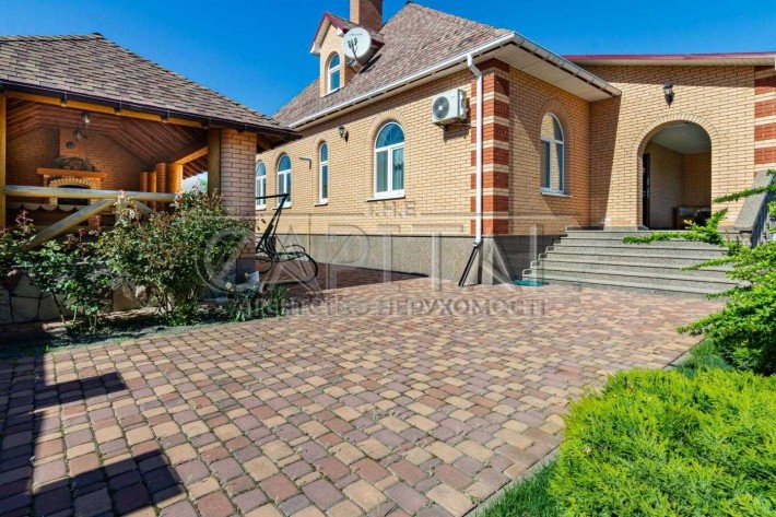 Будинок ТОП локація, Якість, Ціна. вул. Святищенская / 160 м2 - фото 1