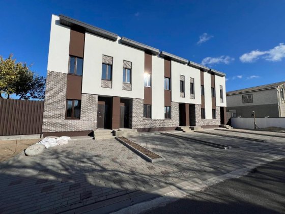 ПРОДАЖ ТАУНХАУСА біля лісу. Галина Черкаси