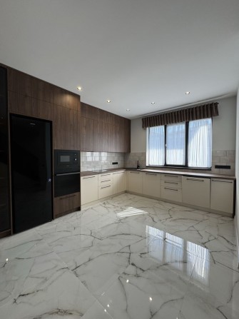 Продаж сучасного котеджа. Новий - фото 1