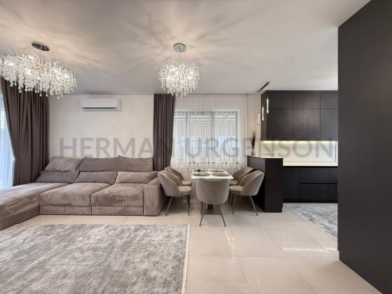 Продаж будинку 147 м.кв / 4 сотки / Ужгород, р-н Компотний Ужгород