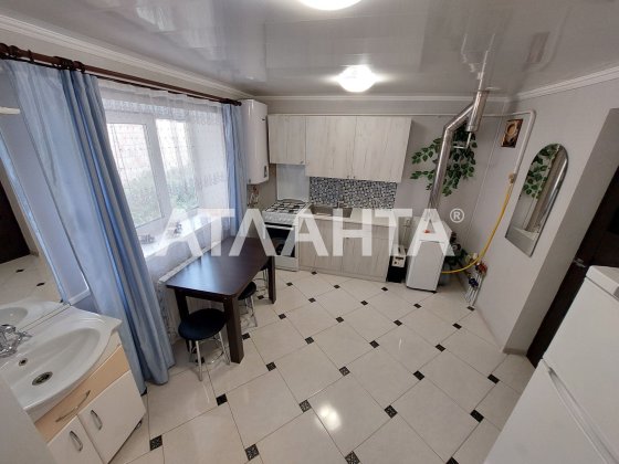 Будинок з ремонтом Киев