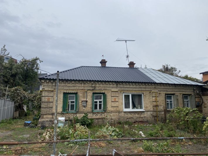 Продам частину будинка вул. Розкопна - фото 1