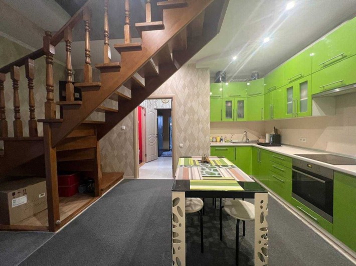 Дуплекс з ремонтом. 7-9 км. від метро. Безготівка Є-оселя, ДМЖ - фото 1