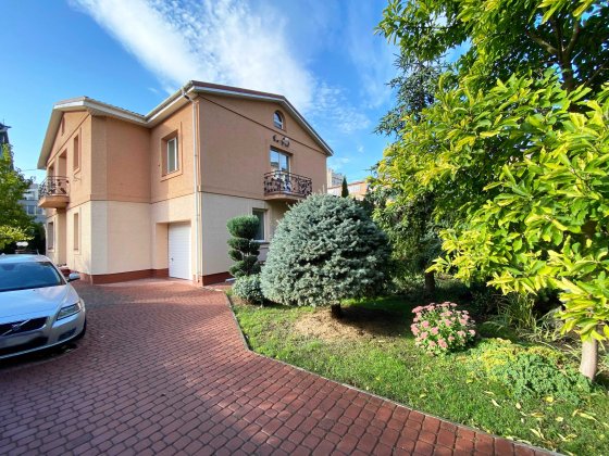 Будинок в самому центрі міста Рівного Рівне