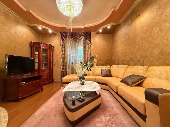 Продаж будинку 150 м.кв / 8 соток / Ужгород, Центр Ужгород