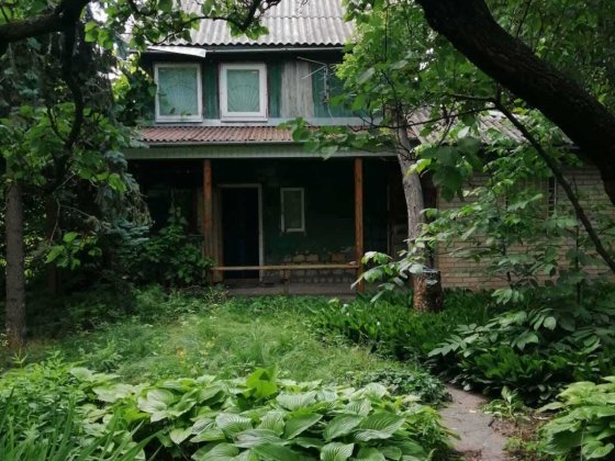 Продається дача в Осокорках для проживання і відпочинку в природі Київ