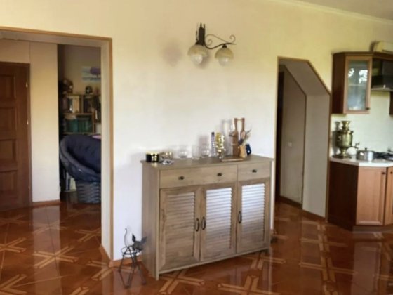 Продам 2 поверховий будинок вул. Заливна Київ