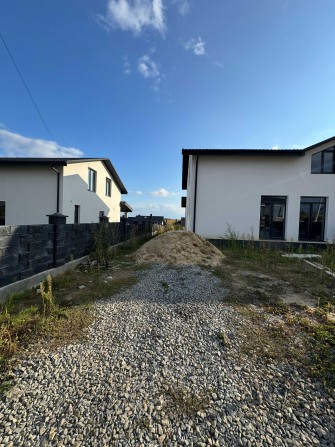 Котедж в спокійному районі міста! За зоопарком!! - фото 1