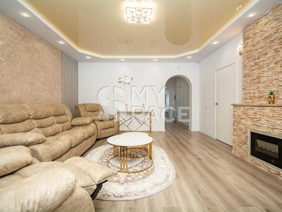 Дуплекс Брожка. Голосієво. 102 кв м. 4 сотки. Деміівська Киев