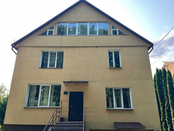 Продам житловий будинок р-н Епіцентру Чернігів