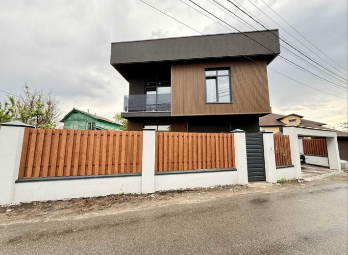 Дарницький,Осокорки.Метро Славутич 5 хв пішки,Novys 700 метрів - фото 1