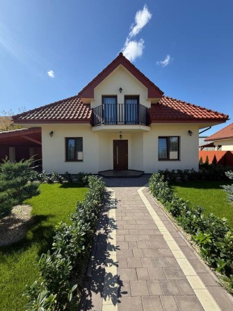 Продаж нового будинку у гарному районі - фото 1