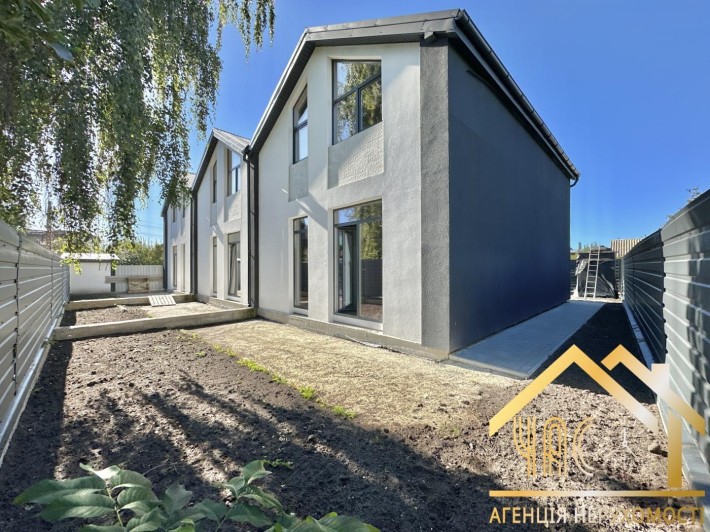 Продаж таунхаусів 112 м² біля ТРЦ Lavina Mall, можливість розстрочки - фото 1