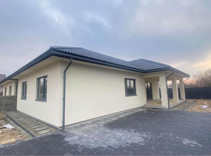 Продається будинок в чудовому районі - фото 1