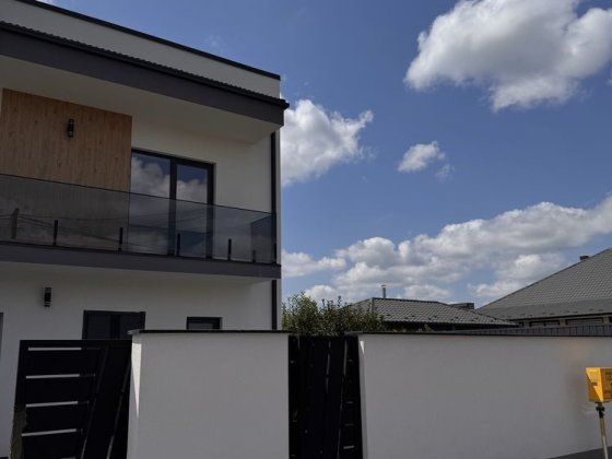 Продаж 4 кімнатного котеджу з газом Ужгород