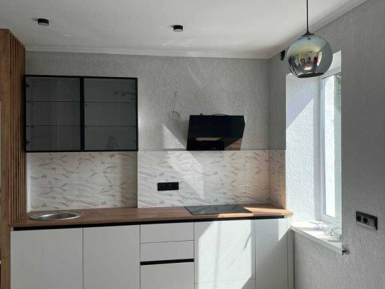 Здається однокімнатна квартира-студія в центрі Бердичів