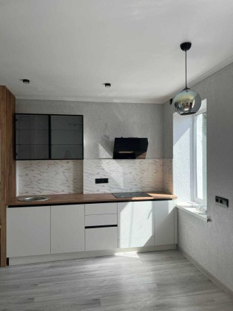 Здається однокімнатна квартира-студія в центрі - фото 1