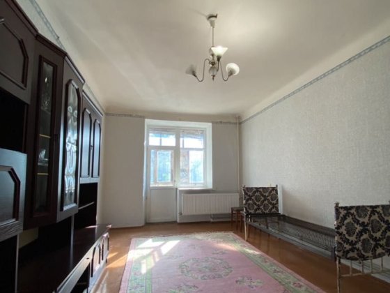 Аренда 2ком с Газовым отоплением 3й этаж счетчики Центр 2 Балкона Кам'янське