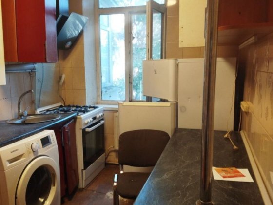 Сдам 2х к комнатную кв-ру 7000 Центр Кам'янське