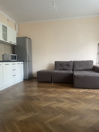 Здам в оренду однокімнатну квартиру 37 кв.м в центрі Дрогобича. - фото 1