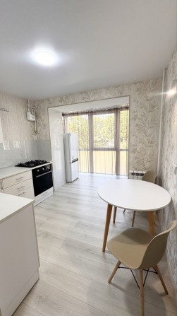 Сдам 2-комнатную квартиру после ремонта - фото 1