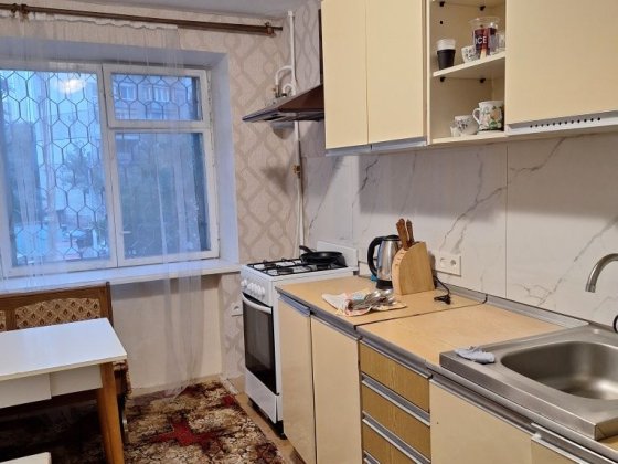 Сдам 3кв в центре (1год и более) Черноморск