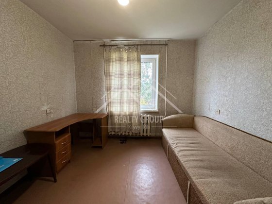 Продаж 2к квартири в ЦМ районі (Карнаватка) Кривой Рог