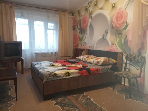 Здам 2х. кімнатну квартиру в центрі для 4х. військових. Соборна 16 Каменец-Подольский