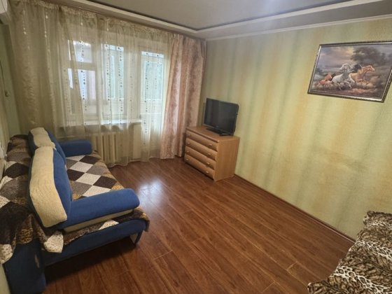 Сдам на длительно квартиру 1-ка, до лета, центр города, ул. Пр. Миру Черноморск