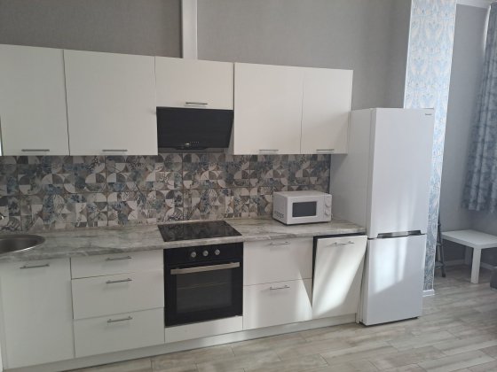 Сдам на длительный срок 1к.кв с кухней студией Чорноморськ