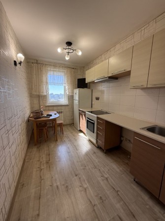 Длительно (год и более) 1ком.квартира в р-не супермаркета Робин Бобин - фото 1