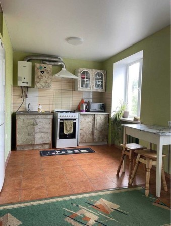 Злається 2 кімнатна квартира в центрі міста. - фото 1