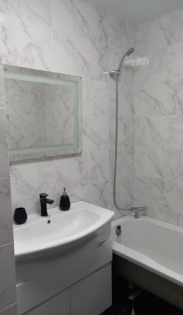 Сдам 3-комнатную квартиру в Черноморске от хозяина - фото 1