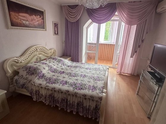 Сдам 3 ком квартиру на Мира Черноморск