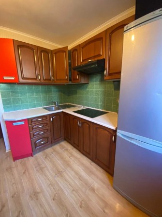 Сдам до лета 2 комнатную перепланированную из 3-х на Мира - фото 1