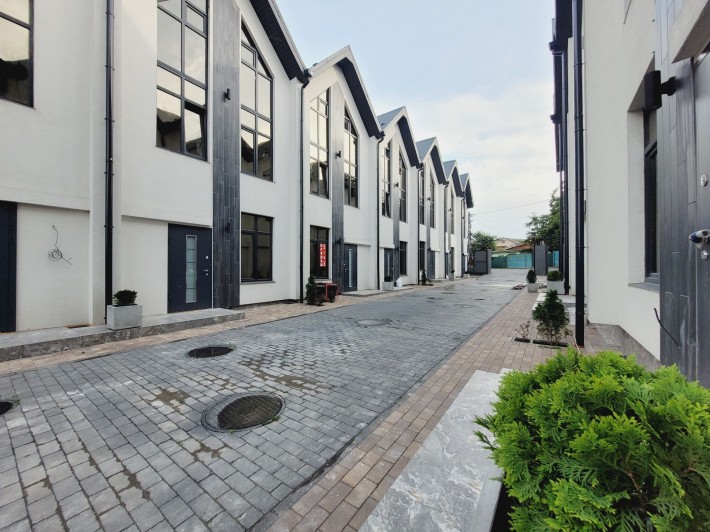 Таунхаус в Києві! єОселя! Без комісії для покупця! - фото 1