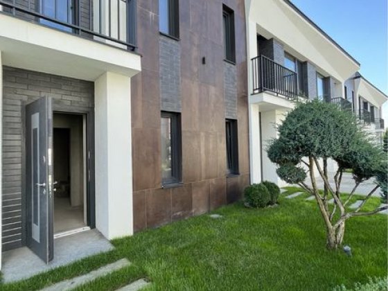 Продаж чорнового таунхауса/КМ Sherwood Ужгород