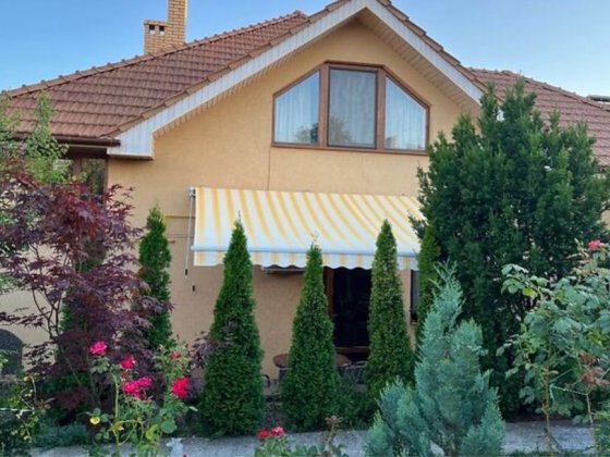 Два окремі булинки район Червениця Ужгород