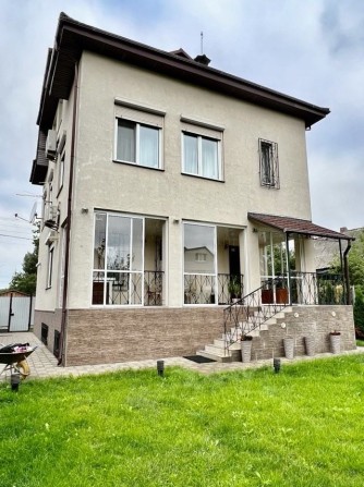 Срочно продам дом  ул.Богатырская 42 ст.Оболонь 2 - фото 1