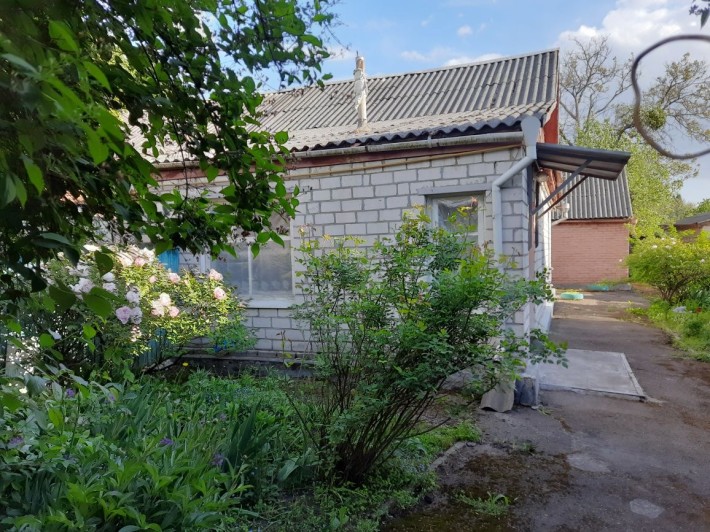 Продам півбудинка ЖИТОМИР  СІННИЙ РИНОК - фото 1