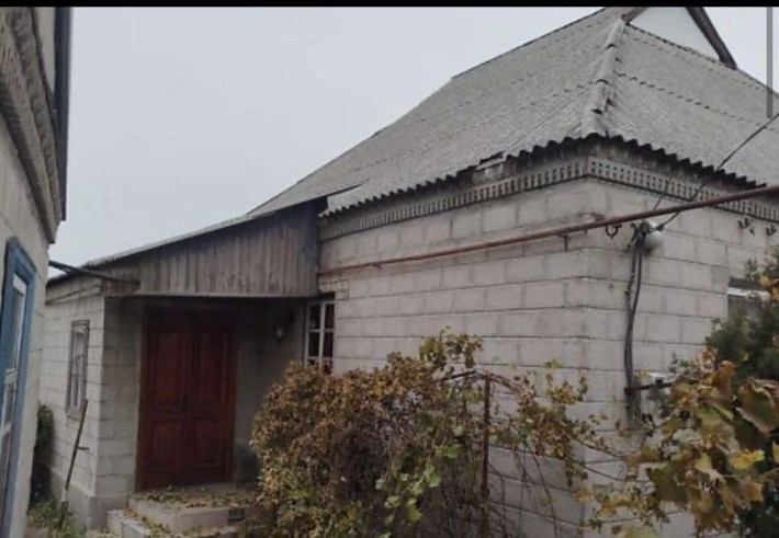 Срочно продам дом в Таромском - фото 1