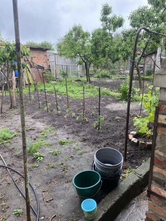 Частина будинку з окремим двором плюс квартира Максютова - фото 1