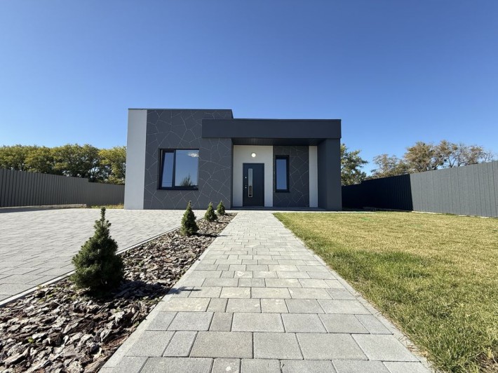 Продам Одноповерховий Будинок з ремонтом - фото 1