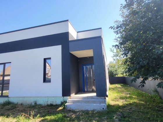 Продаж просторого будинку від забудовника! Винница