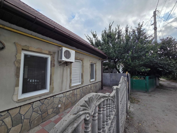 Продам часть дома Проспект Свободы с отдельным входом - фото 1