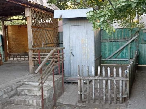 Продам дом на Корее р-н 12 квартала ул. Сурская Дніпро