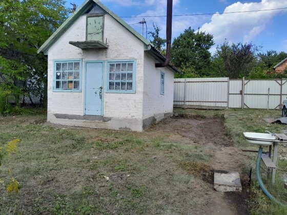 Дача 25 м. кв., уч. 6,7 сот. пр. Б. Хмельницкого. Печь. Вода. Свет. Дніпро