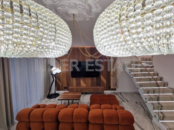 Продам 2- поверховий Таунхаус, КГ « SHERWOOD» Ужгород