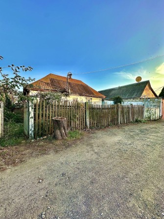 Продам жилой ДОМ + ДОМ 40+40 (м2) ж\м КОМУНАР Асфальт 10мин до «МЕТРО» - фото 1